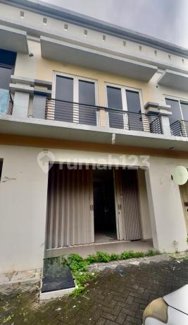 Ca901 For Sale Good Shophouse Ready to Use Cheap Sh in Nirwana Regency East Surabaya