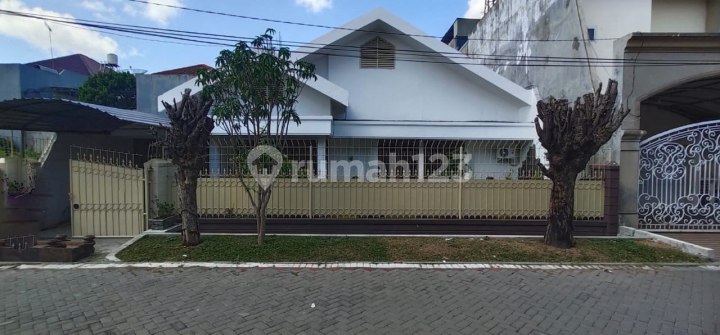 Dijual Rumah Besar SHM Daerah Dharmahusada Indah Dijual Rumah Besar SHM Daerah Dharmahusada Indah