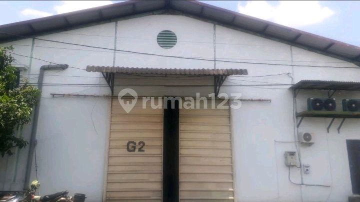 Gudang 300Jt Angtropolis Surabaya bisa 150 Ton