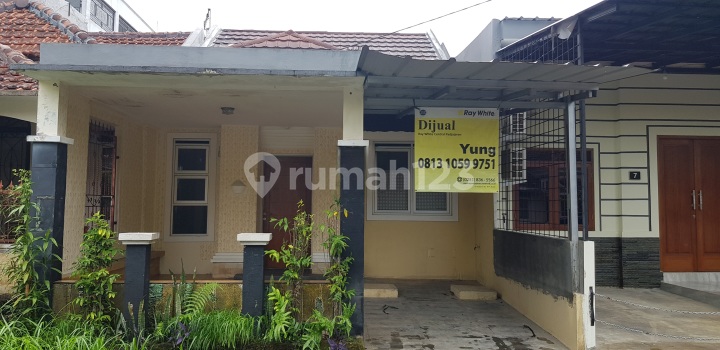 Dijual Rumah di Cluster Taman Besakih Sentul City Dijual Rumah di Cluster Taman Besakih Sentul City