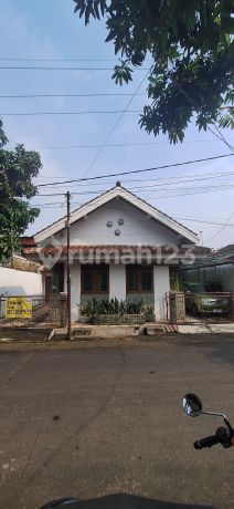 For Sale 2-Story House in Taman Pagelaran Ciomas, Bogor Regency