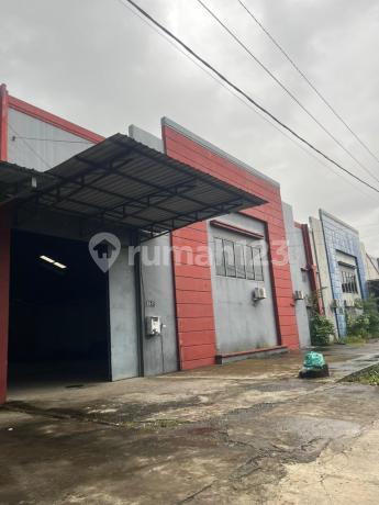 Gudang Parangloe Lt.1050 M2. Ada Office