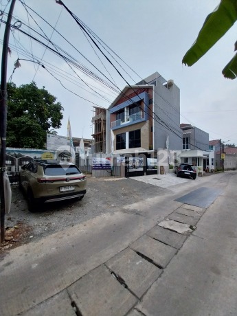 Rumah Brand New Mulai Rp 1Milyar-An Dalam.cluster di Cilandak Fatmawati, Jaksel