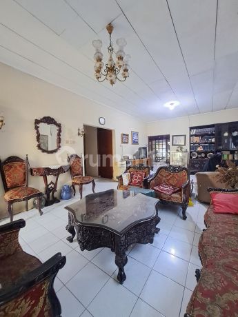 Rumah Siap Huni, Tenang, Dekat Universitas Pamulang, Halaman Luas Rumah Siap Huni, Tenang, Dekat Universitas Pamulang, Halaman Luas