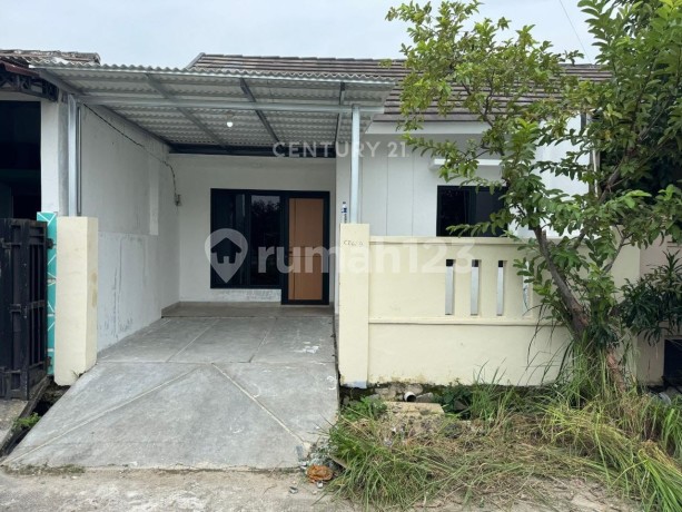 Dijual Rumah di Darmawangsa Residence Cluster Borobudur