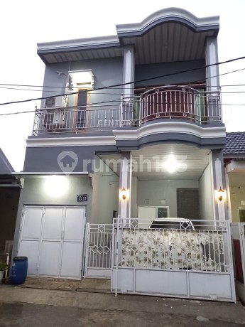 Rumah Bagus 2 Lantai Semi Furnish Grand Mahkota 1 Babelan Kota Rumah Bagus 2 Lantai Semi Furnish Grand Mahkota 1 Babelan Kota