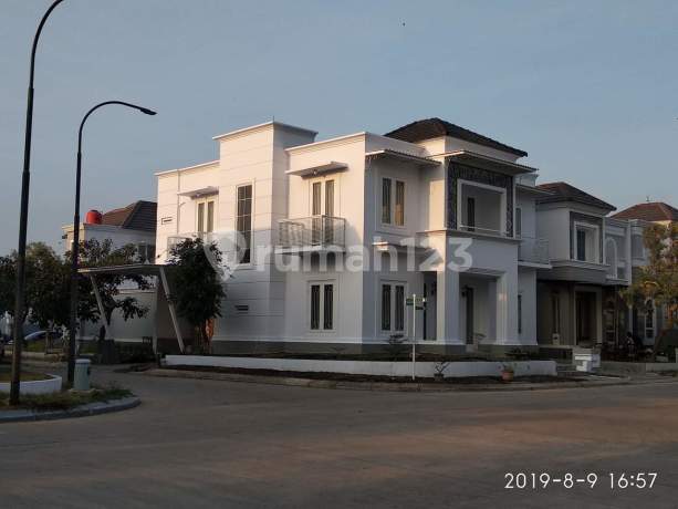 Rumah Sudah Renovasi Furnished SHM di Citraland Cirebon, Cirebon