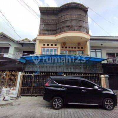 Rumah Murah 3 Lantai Di Villa Tomang Indah Block B No.12, Duri Kepa, Kebon Jeruk, Kota Jakarta Barat, Dki Jakarta, Indonesia, 11510, Tomang