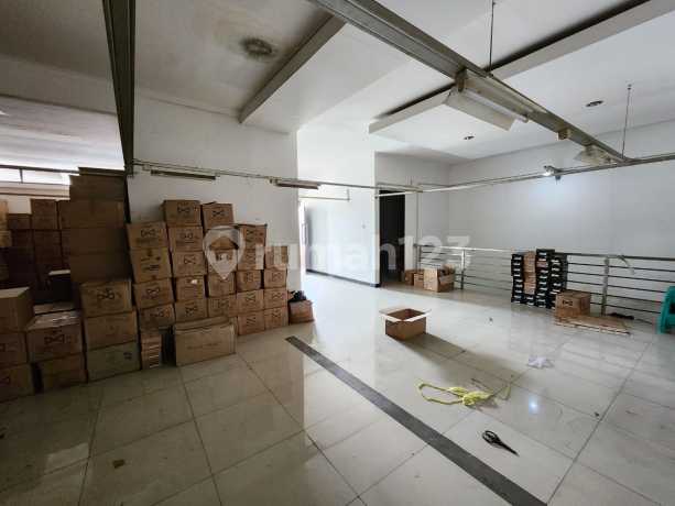 Rumah Cocok Untuk Ruang Usaha di Rajawali Sakti, Kota Bandung