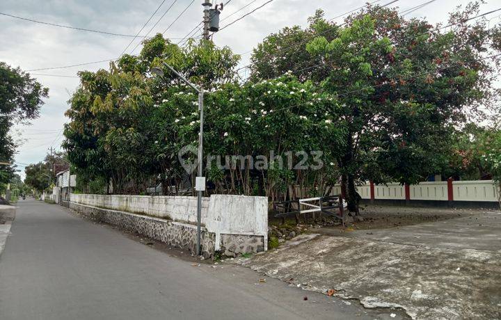 Dekat Perum Taman Palagan Asri Dijual Tanah Hook 4 Jutaan Saja