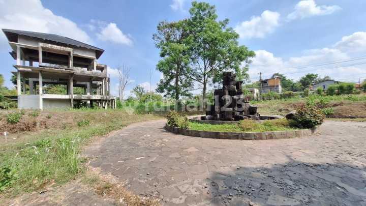 Sell Cheap Just Land and Building in Pesona Merapi Kaliurang Housing