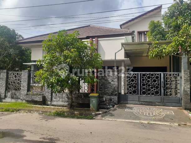 Nice 2-Story Residence Hook Position Taman Graha Asri