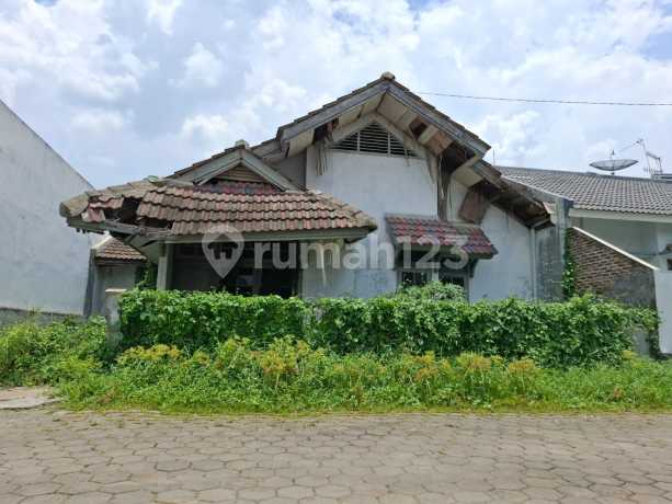 Tanah dan Bangunan Tua Pondok Cilegon Indah Tanah dan Bangunan Tua Pondok Cilegon Indah