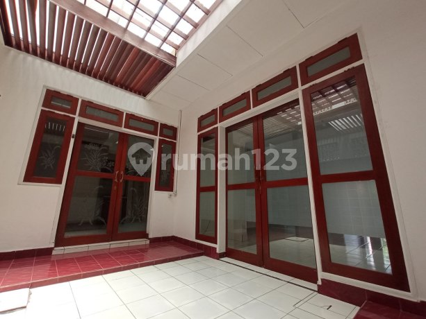 Rumah Terawat Siap Huni Batik Kumeli Jalaprang Sukaluyu Bandung