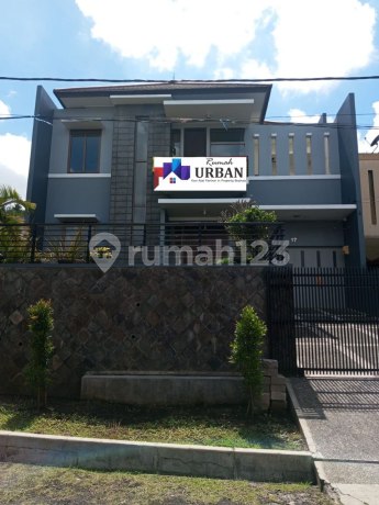 Ready-to-Occupy House in Pondok Hijau Setiabudi, Gegerkalong, Bandung Ready-to-Occupy House in Pondok Hijau Setiabudi, Gegerkalong, Bandung