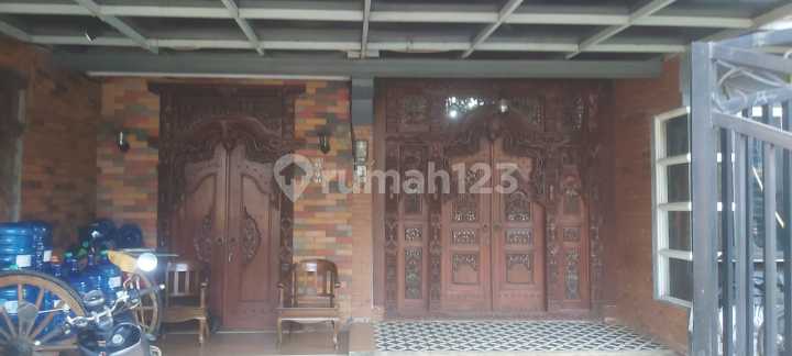 Rumah tinggal ornamen kayu jati wahyu Rumah tinggal ornamen kayu jati wahyu