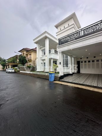 Rumah  dalam komplek di buk di Bukit indah margasatwa terawat harga menarik