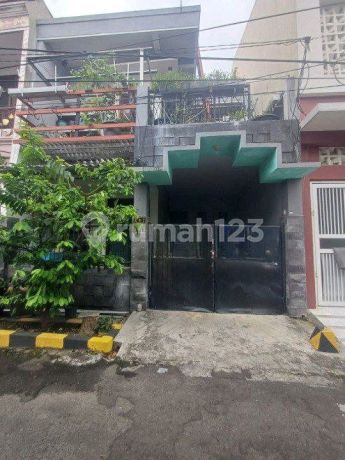Dijual Rumah 2 1/2 Lantai Semolowaru Indah Dijual Rumah 2 1/2 Lantai Semolowaru Indah