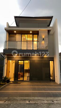 Hunian Ekslusif Rumah 2 Lantai Cinere Depok Hunian Ekslusif Rumah 2 Lantai Cinere Depok