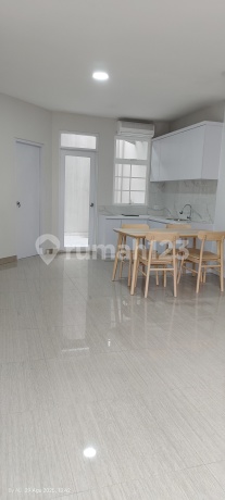 Jual Rumah Townhouse Taman Paris Lippo Karawaci Utara Siap Huni Full Furnish Jual Rumah Townhouse Taman Paris Lippo Karawaci Utara Siap Huni Full Furnish