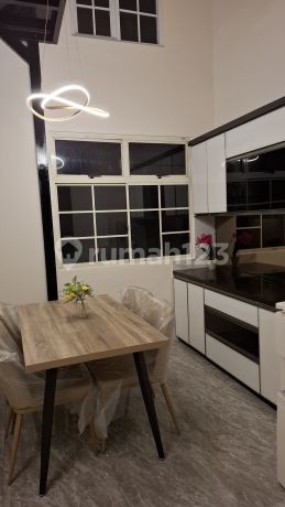 Jual Townhouse Taman Paris 1 Lippo Karawaci Utara Siap Huni, Sudah Furnish New, Sudah Renov Jual Townhouse Taman Paris 1 Lippo Karawaci Utara Siap Huni, Sudah Furnish New, Sudah Renov