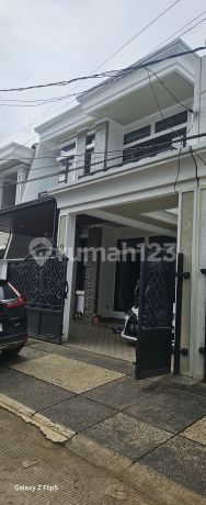 For Sale Nice and Luxurious Fully Furnished House in Ikip Duren Sawit Complex, East Jakarta For Sale Nice and Luxurious Fully Furnished House in Ikip Duren Sawit Complex, East Jakarta