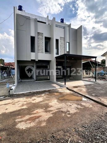 Rumah Ready Stok Harga 1.4milyar Desain Modern Di Jagakarsa Jakarta Rumah Ready Stok Harga 1.4milyar Desain Modern Di Jagakarsa Jakarta