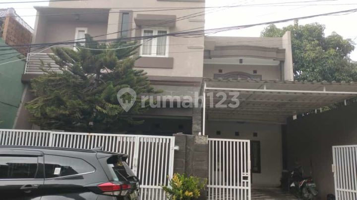 Dijual Rumah Duta Bumi - Bekasi (B0139) Dijual Rumah Duta Bumi - Bekasi (B0139)