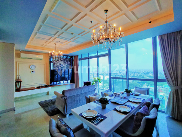 Apartment 3 BR Furnished Windsor Signature Puri Indah