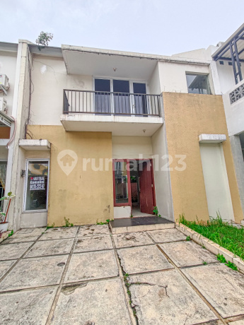Two-Story Premier Park 2 Modernland House Two-Story Premier Park 2 Modernland House