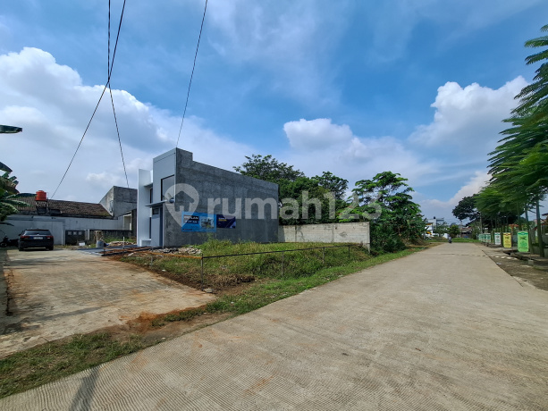 Ready to Occupy, Land, Near KRL Access, Project Take Over, Bonus 2 Houses