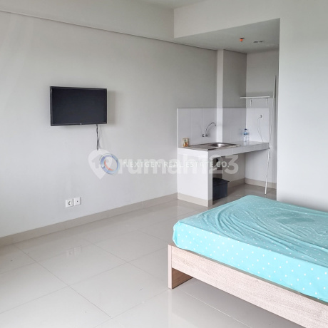Apt Studio Beverly 90210 Trimezia Gading Serpong