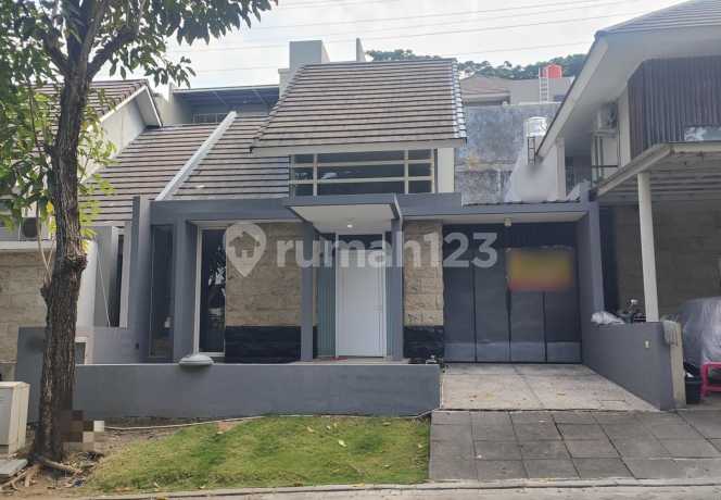 Rumah Modern Minimalis Siap Huni Di Citrasun Garden Semarang Rumah Modern Minimalis Siap Huni Di Citrasun Garden Semarang