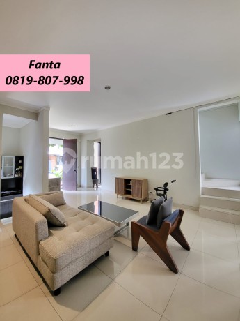 Rumah Luas Tanah 150 m2 Siap Huni di Discovery Flamine Bintaro SC16044