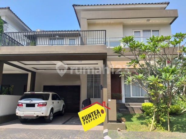 Rumah 2,5 Lantai Sangat Bagus Kebayoran Essence Bintaro Harga Menarik (Im)