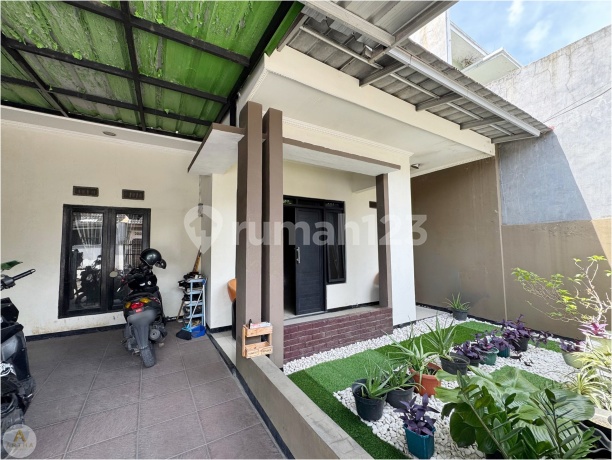 Rumah Minimalis Siap Huni di Taman Cibaduyut Indah Bandung Rumah Minimalis Siap Huni di Taman Cibaduyut Indah Bandung
