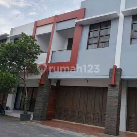 Dijual Rumah 2 Lantai Nyaman Siap Huni Lokasi di Mekar Wangi Cibaduyut Bandung Dijual Rumah 2 Lantai Nyaman Siap Huni Lokasi di Mekar Wangi Cibaduyut Bandung