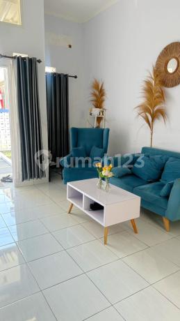 Dijual Rumah Siap Huni Semi Furnish Lokasi Strategis di Komplek Pesona Ciganitri Bandung Dijual Rumah Siap Huni Semi Furnish Lokasi Strategis di Komplek Pesona Ciganitri Bandung