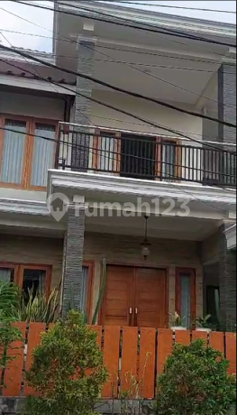 Villa Pamulang Mas - Rumah Siap Huni Cluster - Jalan 2 Mobil - 4 Km ke Tol