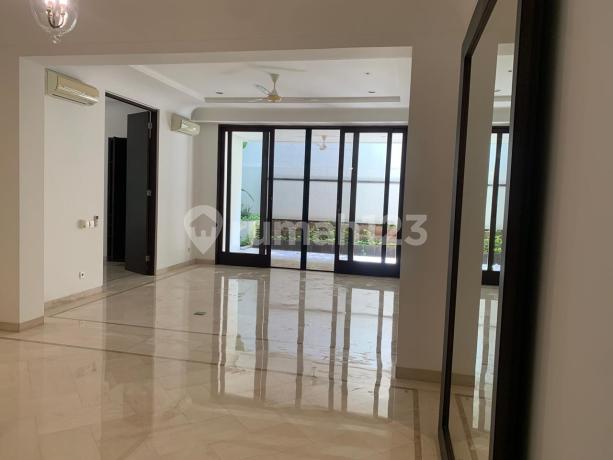 Disewakan Apartment Atmaya Residednce 3 Bedroom Bagus dan Murah, Cilandak, Jakarta Selatan
