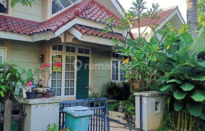 Rumah cantik Taman Bromo Lippo Karawaci