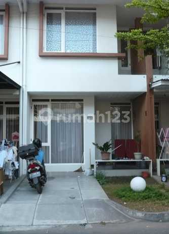 Dijual Cepat Rumah Dalam Kompleks Istana Regency Sudirman, Kota Bandung Dijual Cepat Rumah Dalam Kompleks Istana Regency Sudirman, Kota Bandung