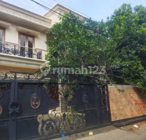 Rumah Mewah Siap Huni