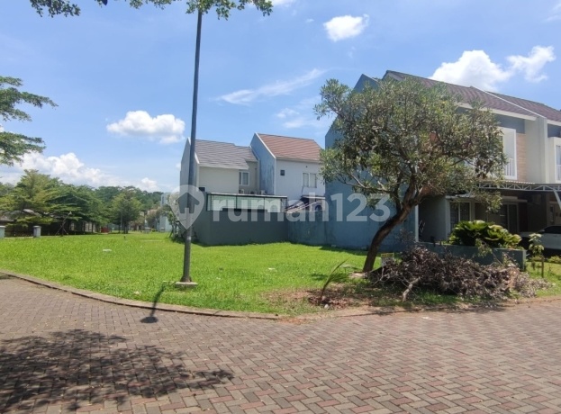 Tanah Hook 180 M2 di Serpong Lagoon Tangerang Selatan 