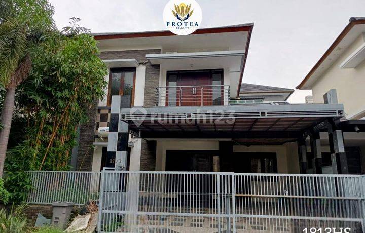 Dijual Rumah 2 Lantai Hadap Utara di Taman Cipto