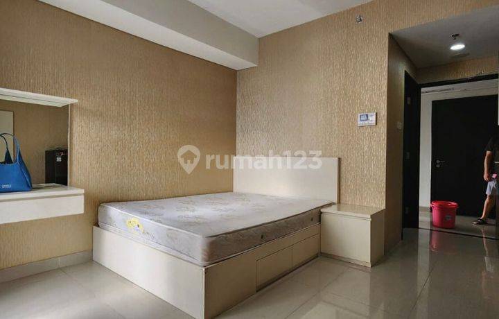 DIJUAL MURAH APARTEMEN STUDIO SKYLINE LOKASI STRATEGIS FURNISHED