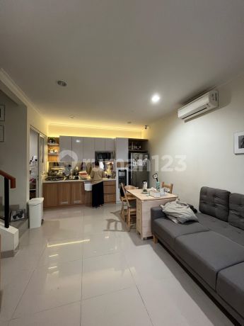 Rumah Gading Serpong Lt77 Selatan Fully Furnish Hrg1.9 M Nego