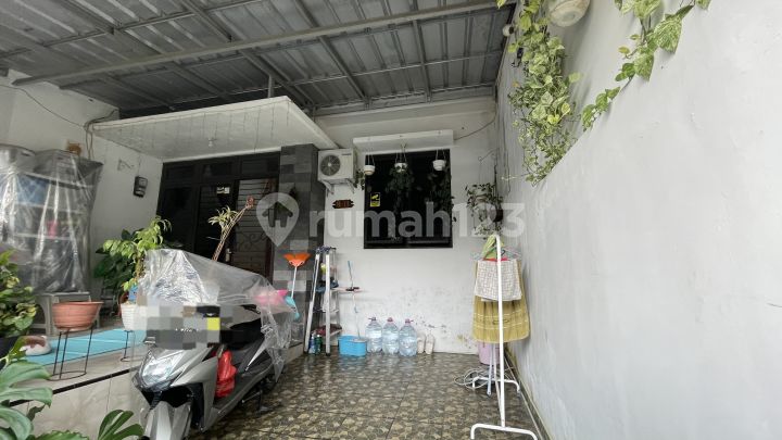 Quick Sale House Near Station and Toll in Tanah Sareal, Bogor City