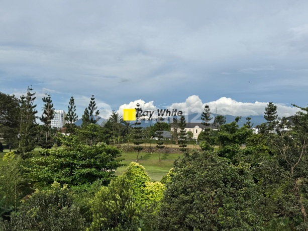Rumah Golf & Mountain View Dijual di Baranangsiang Kota Bogor Rumah Golf & Mountain View Dijual di Baranangsiang Kota Bogor