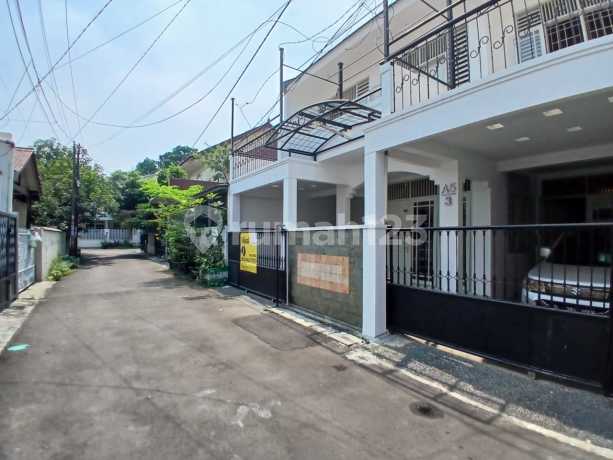 Di Rumah Cantik Baru Renovasi di Pondok Jurang Mangu Indah Bintaro Tangerang Selatan Di Rumah Cantik Baru Renovasi di Pondok Jurang Mangu Indah Bintaro Tangerang Selatan